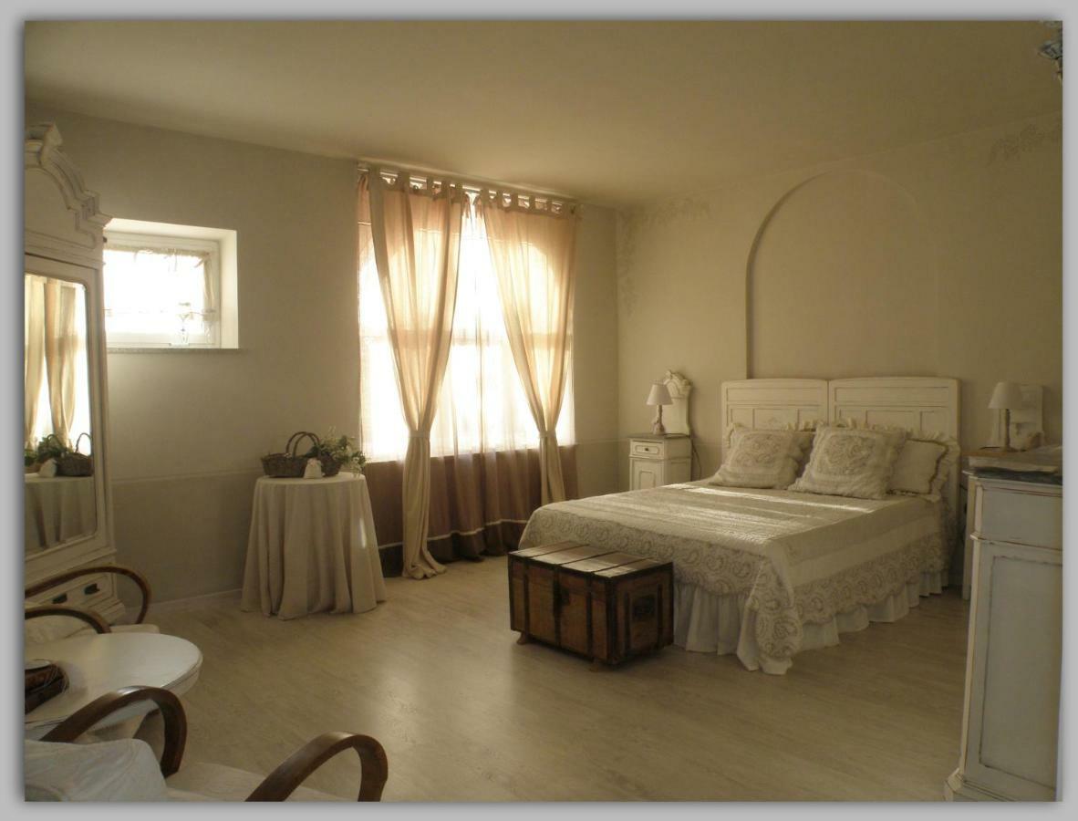 Bed and Breakfast Cascina Luvot Melazzo Exteriér fotografie