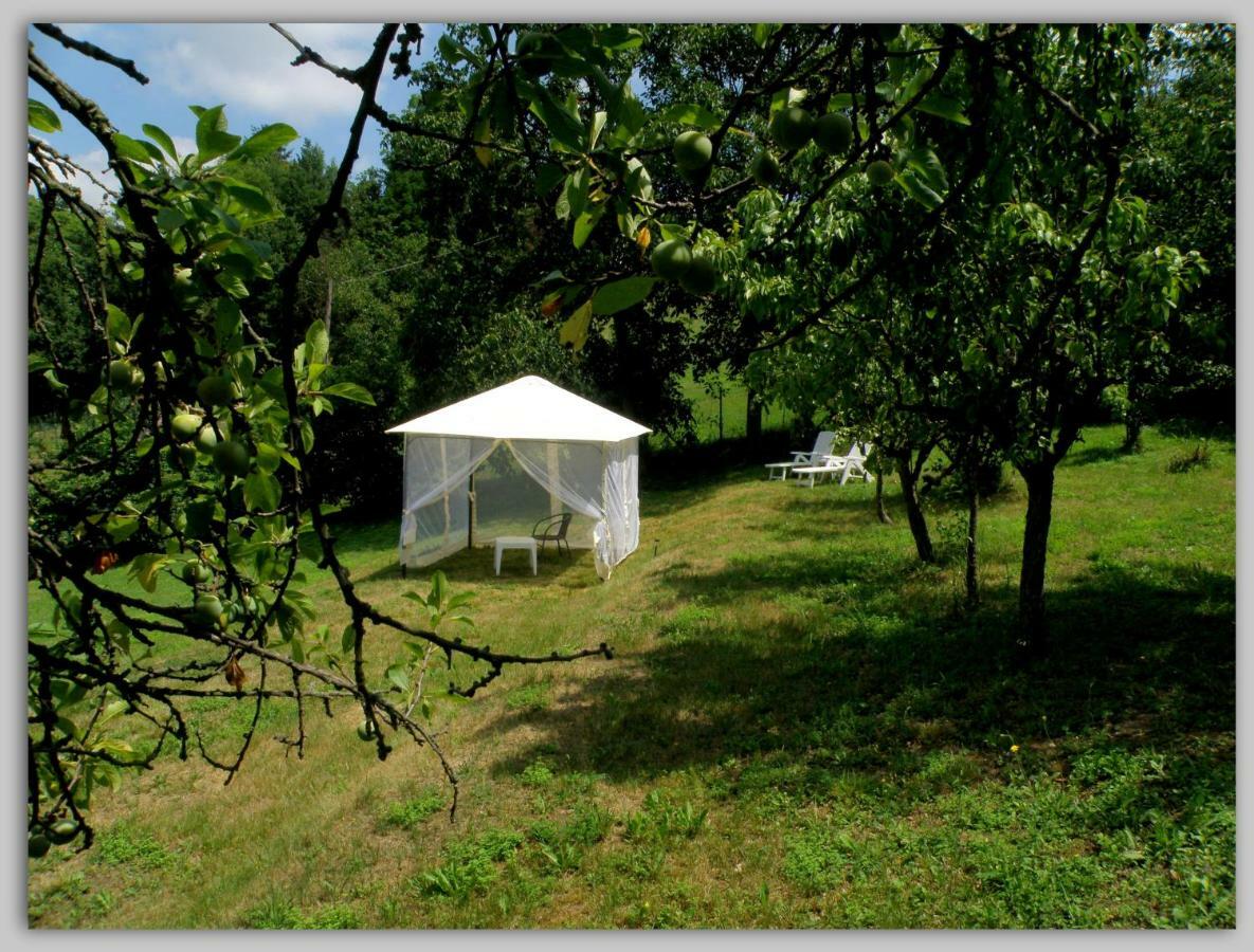 Bed and Breakfast Cascina Luvot Melazzo Exteriér fotografie