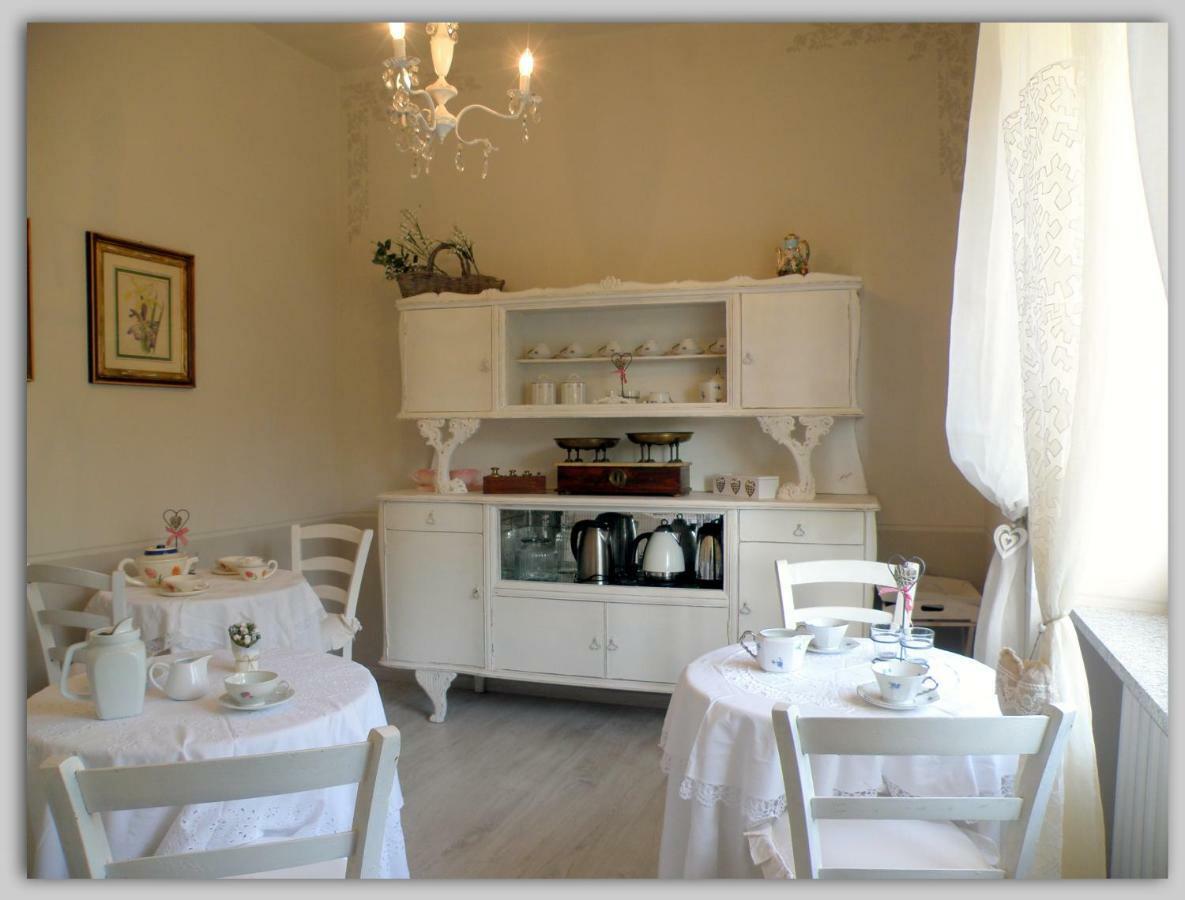 Bed and Breakfast Cascina Luvot Melazzo Exteriér fotografie